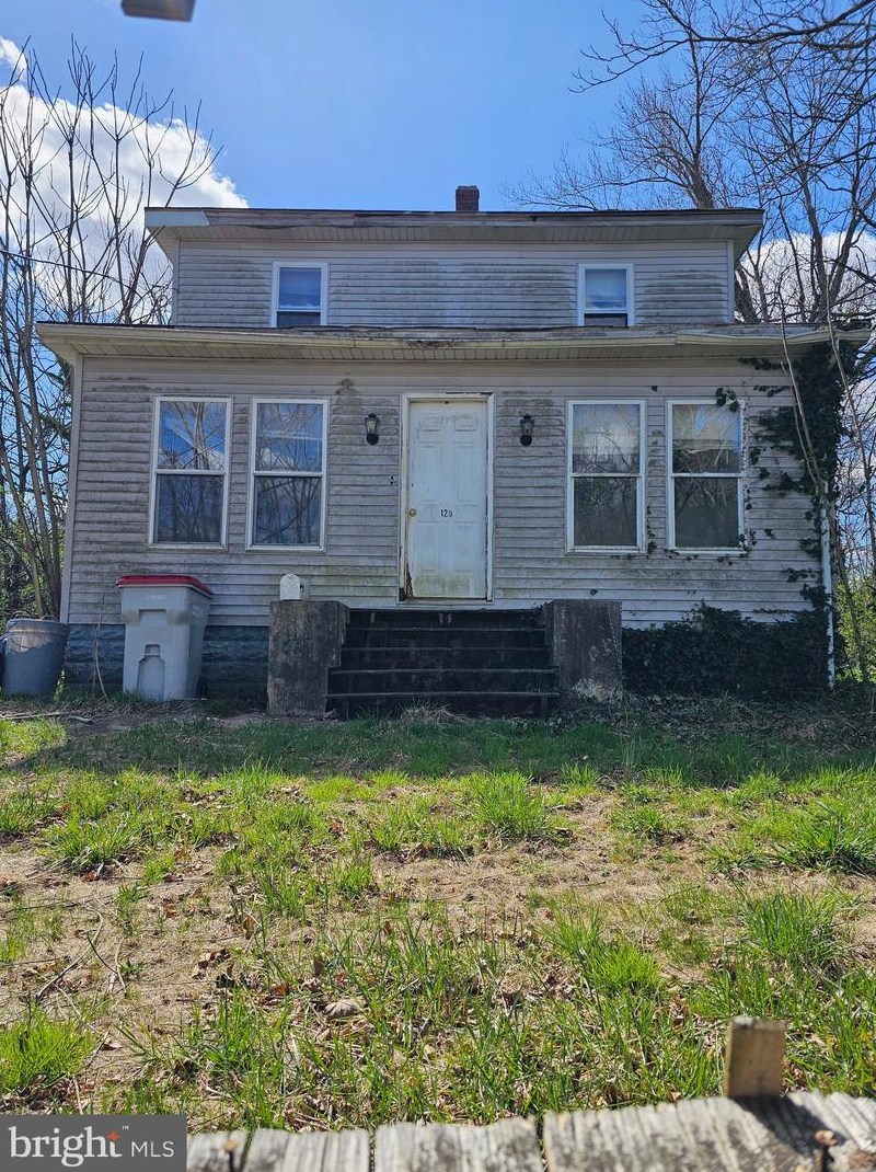 125 Foster Ave, Vineland, NJ 08360