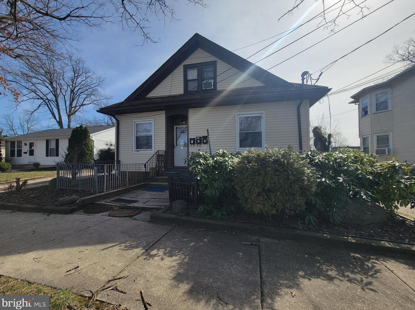 223 Grape St, Vineland, NJ 08360-5252