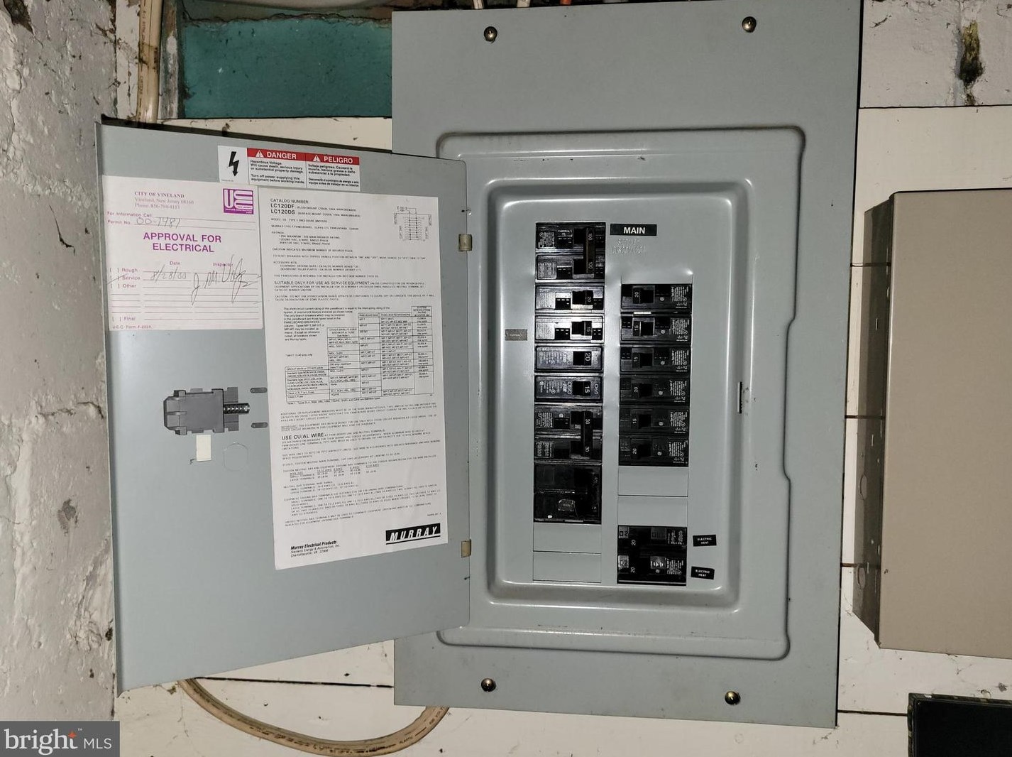 606 Pne St, Vineland NJ 08360-2867 exterior