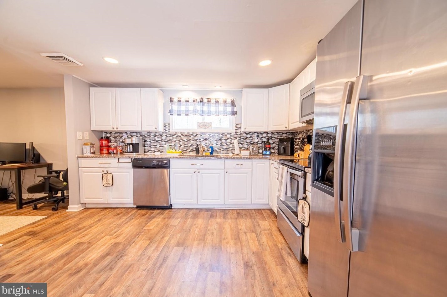 250 Garden Rd, Vineland NJ  08360-2106 exterior