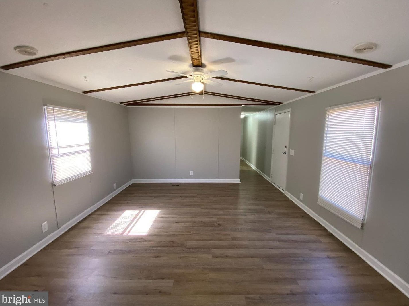 246 Poplar Rd, Millville NJ  08332-7001 exterior