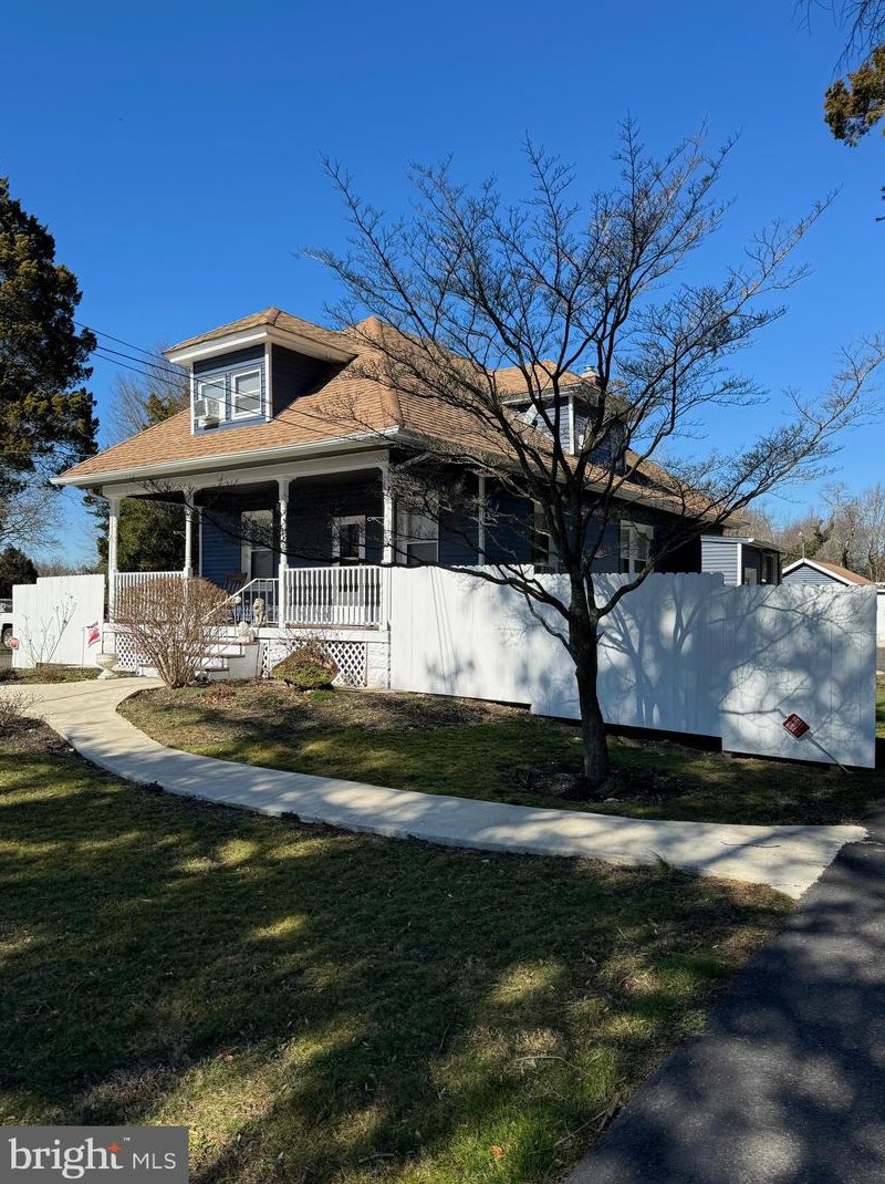 688 E Sherman Ave, Vineland, NJ 08360