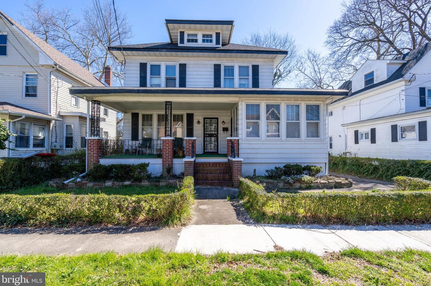 13 Myrtle St, Vineland, NJ 08360-3903