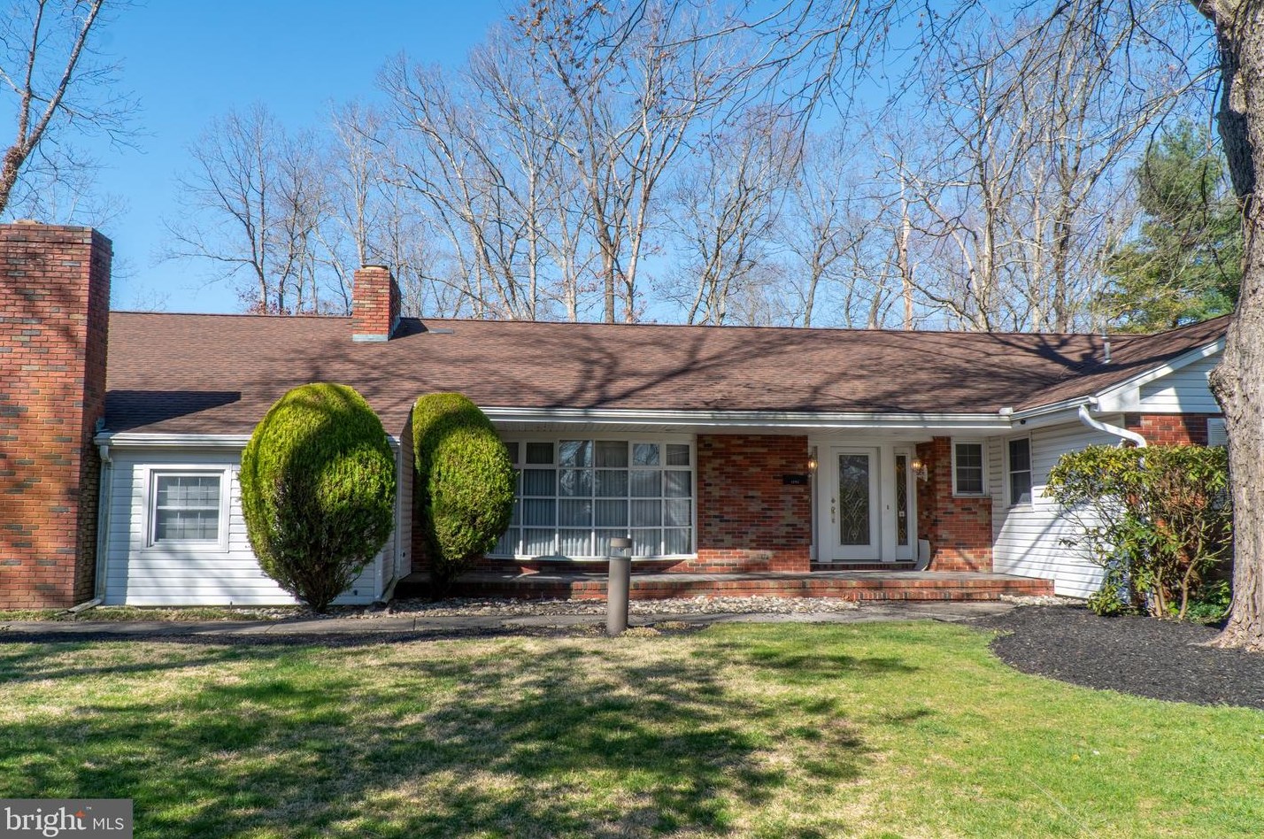 1192 Paterson Dr, Vineland, NJ 08361