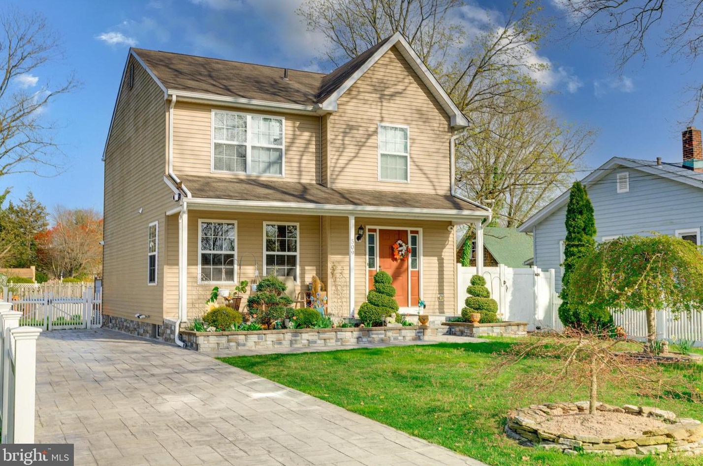 509 Mayfair St, Vineland, NJ 08360-3351