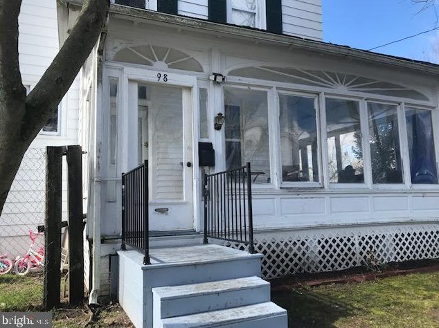 98 Summit Ave, Stow Creek Twp, NJ 08302-2933