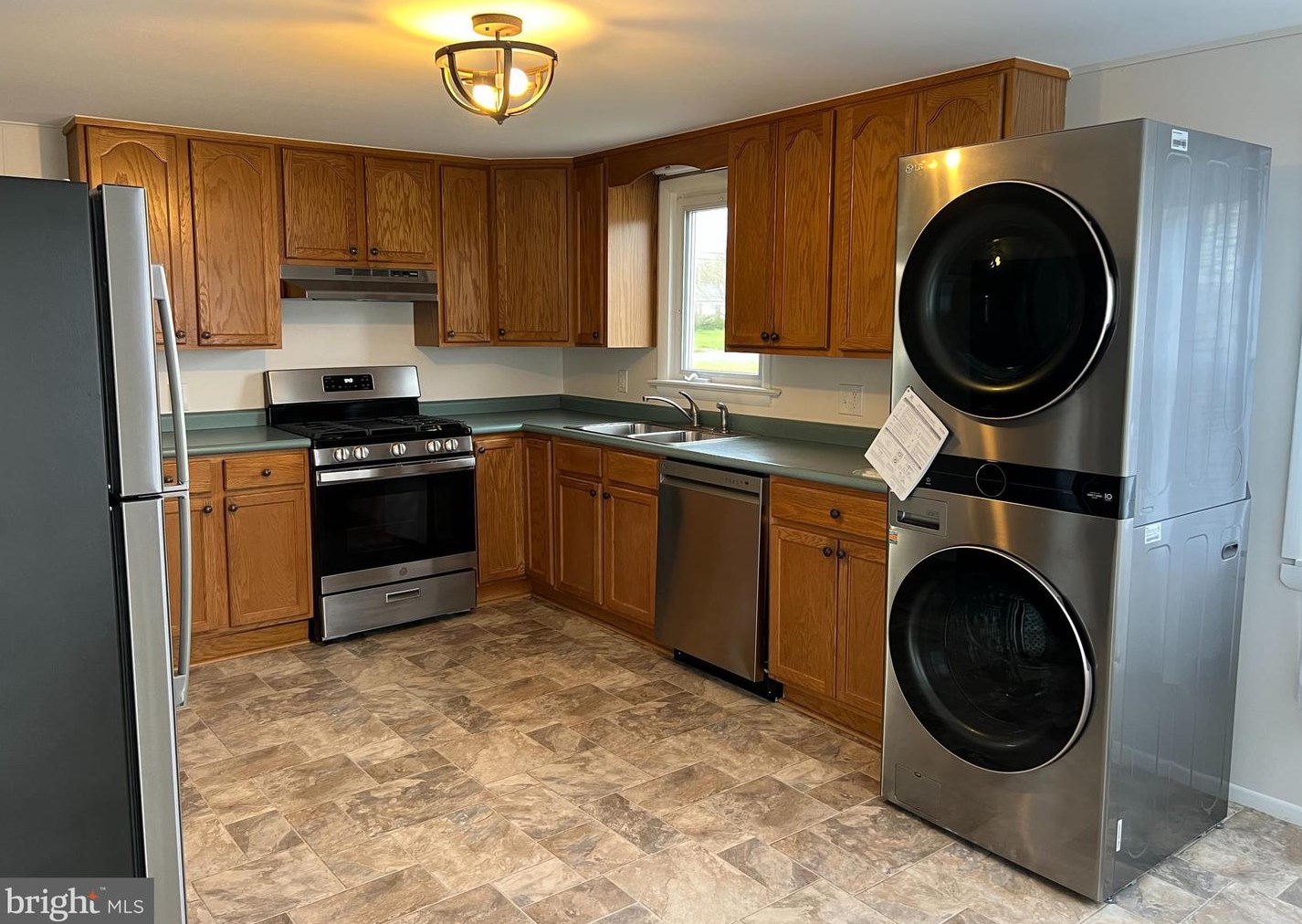 1455 E Wheat Rd, Vineland, NJ 08360