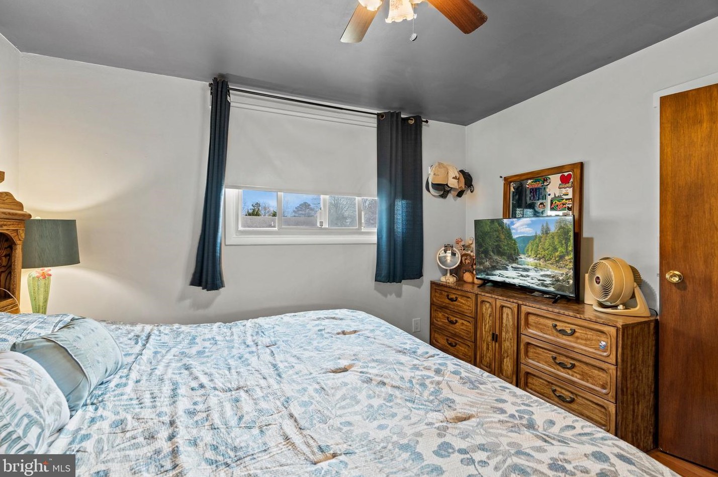 606 Valatia Ave, Millville NJ  08332-3918 exterior