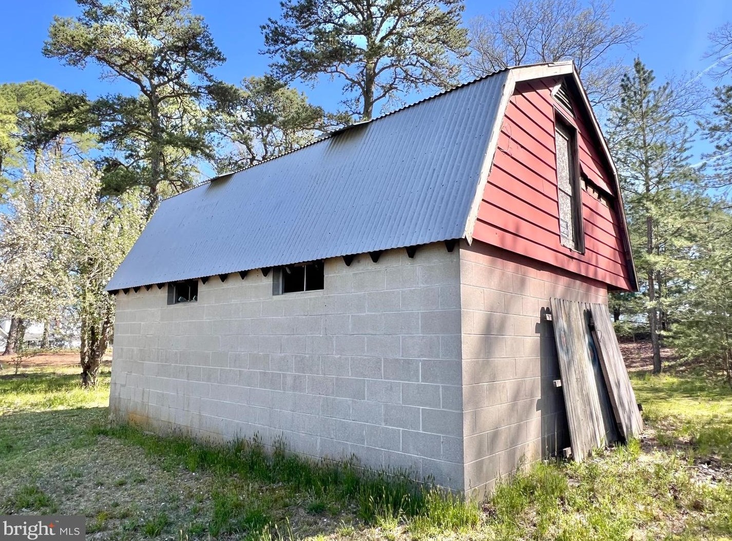 2113 Newcombtown Rd, Millville NJ  08332-1829 exterior