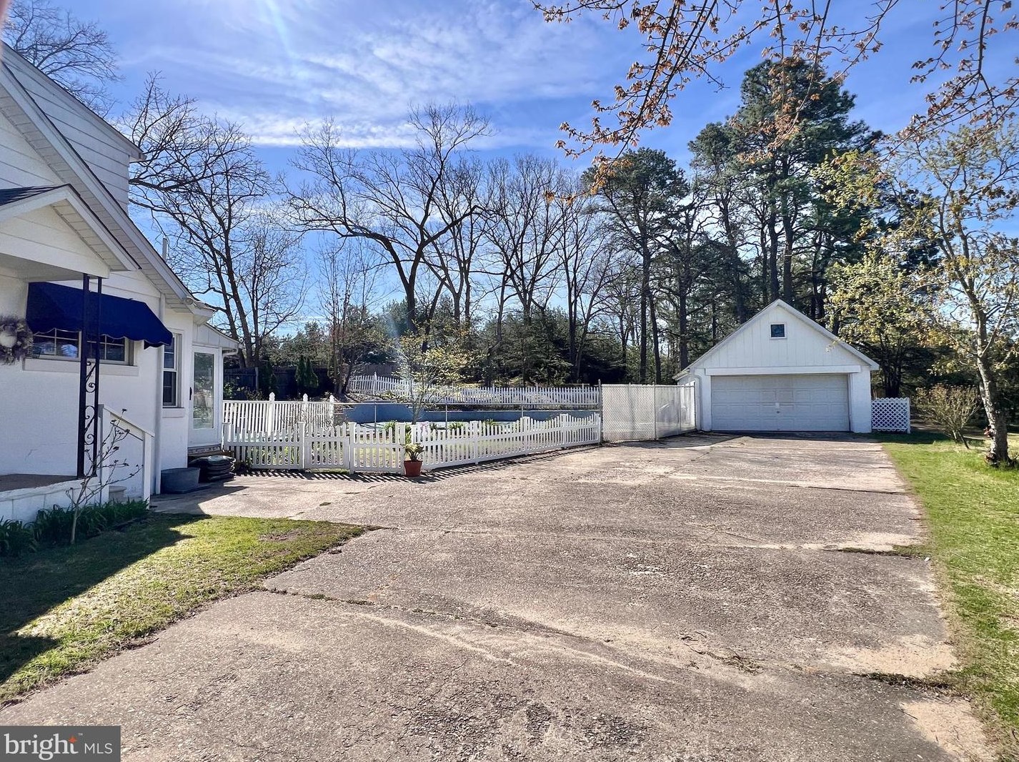 2113 Newcombtown Rd, Millville NJ  08332-1829 exterior