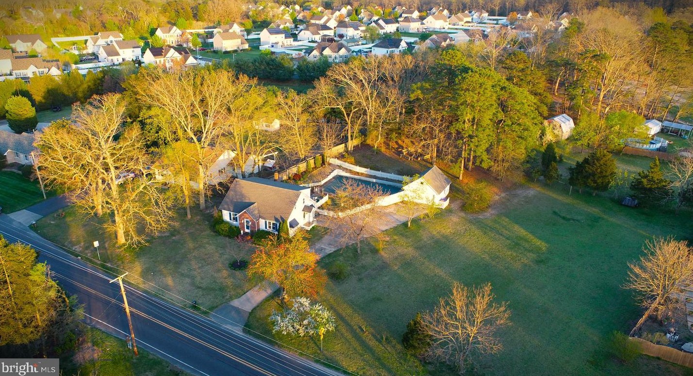 2113 Newcombtown Rd, Millville NJ  08332-1829 exterior