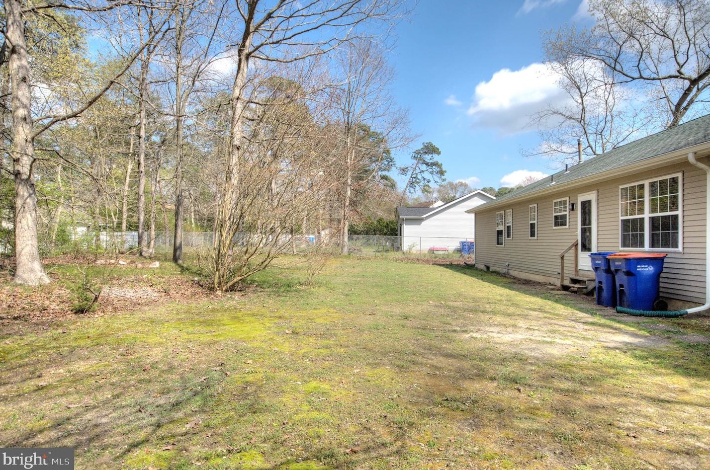 7 Emily Dr, Millville NJ  08332-5134 exterior