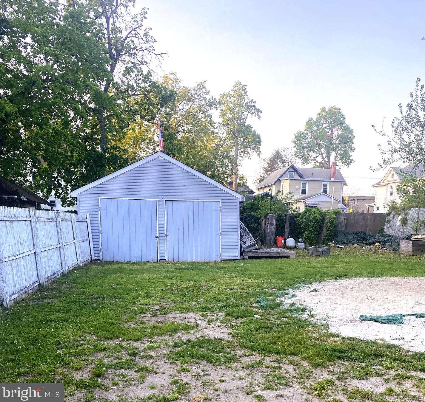 820 E Grape St, Vineland, NJ 08360