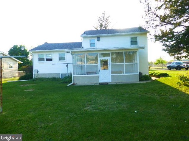 719 3rd St, Vineland, NJ 08360-5507