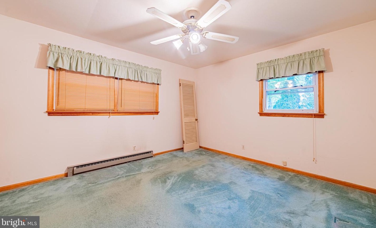 21 Marlyn Ter, Millville NJ 08332-4130 exterior