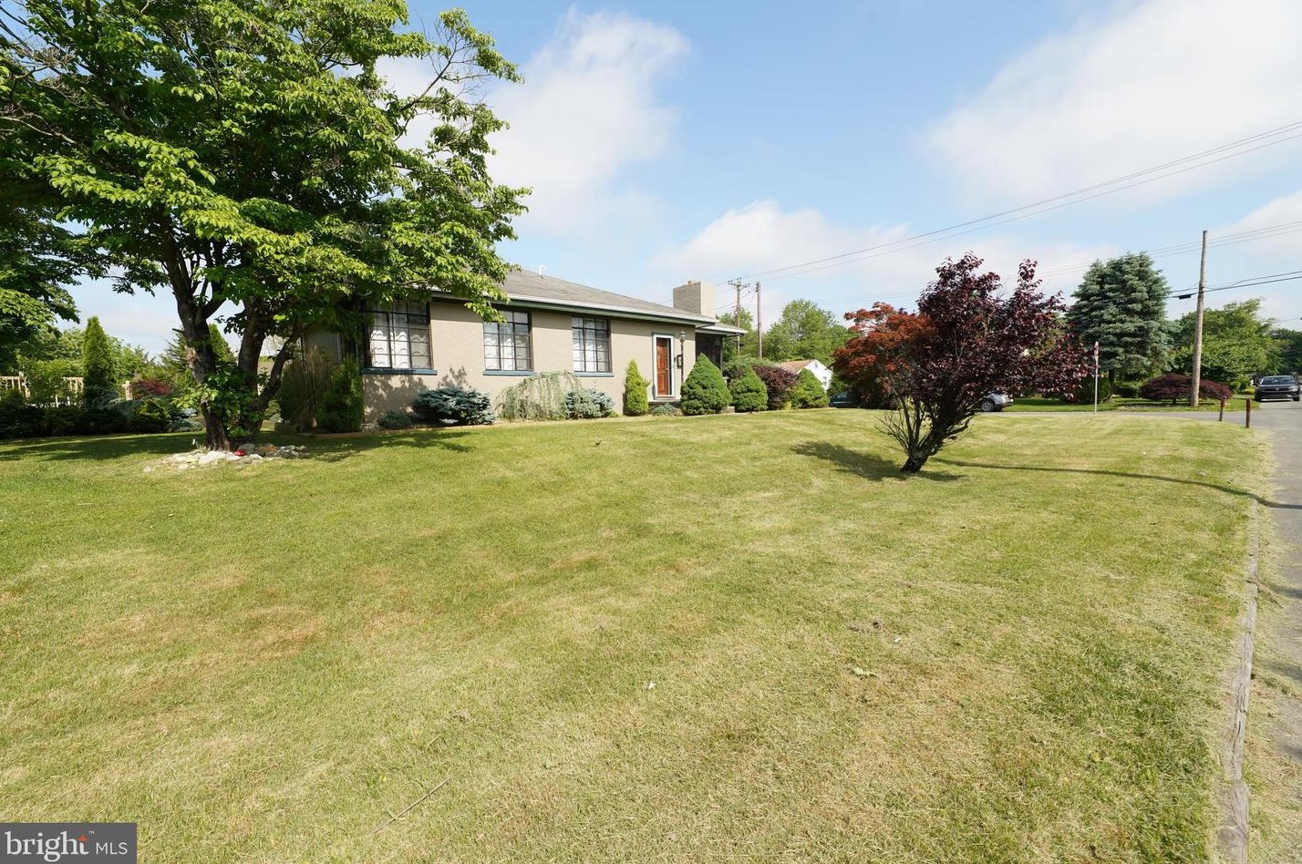 566 2nd St, Vineland, NJ 08360-3104