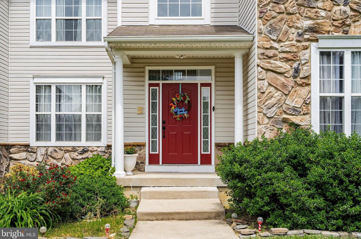 16 Tomasello Dr, Millville, NJ 08332-9423
