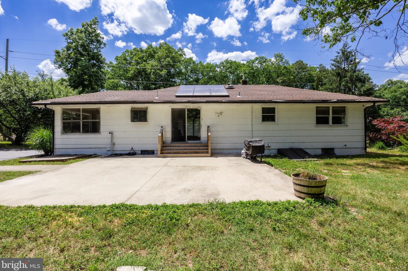 1961 Orch Rd, Vineland NJ 08360-6243 exterior