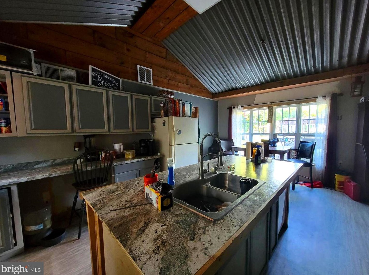 50 Newell Rd, Leesburg, NJ 08327