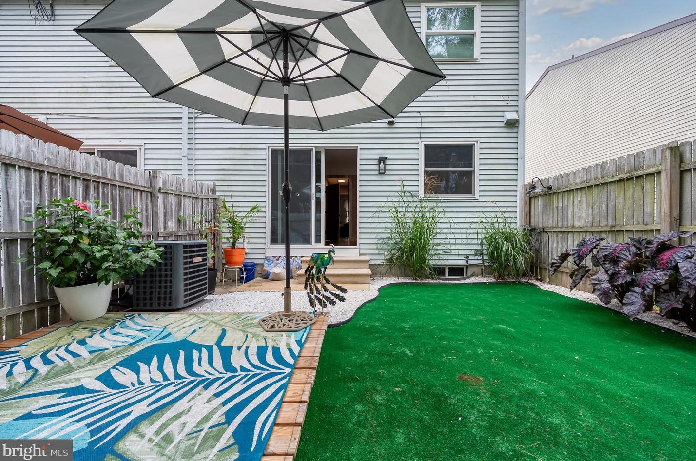 1964 Oak Rd, Vineland NJ  08361-2562 exterior