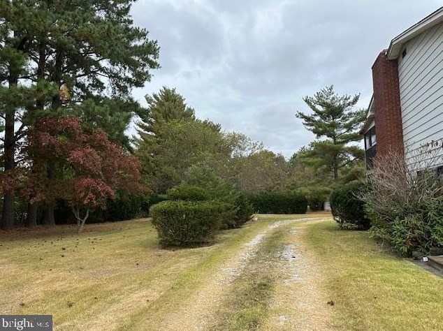 2038 Almond Rd, Vineland, NJ 08360-3487