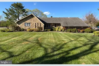 180 E Butler Avenue, Vineland, NJ 08360 - Photo 1