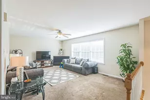 9 Greenlawn Ct, Millville, NJ 08332 - Photo 4