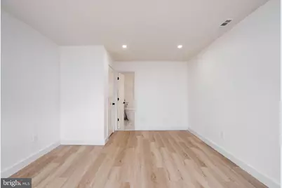 125 S 10th St S S, Millville, NJ 08332 - Photo 8