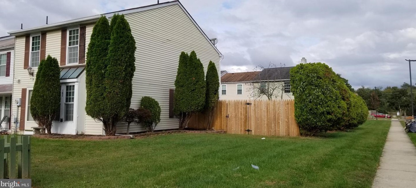 167 Villa Knoll Ct, Erial NJ  08081-2923 exterior