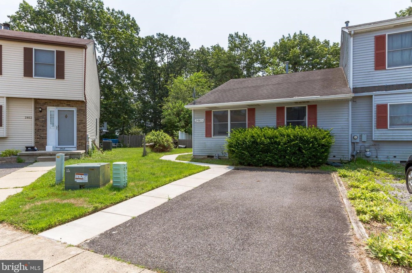 2460 Gerald Ct, Waterford Township, NJ 08004-2816