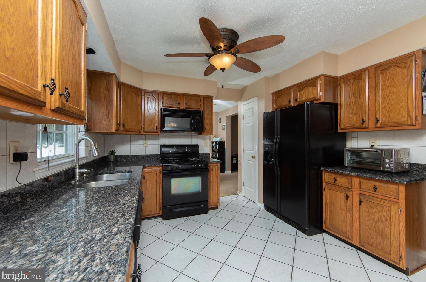 2 Touchstone Ct, Erial NJ  08081-4704 exterior