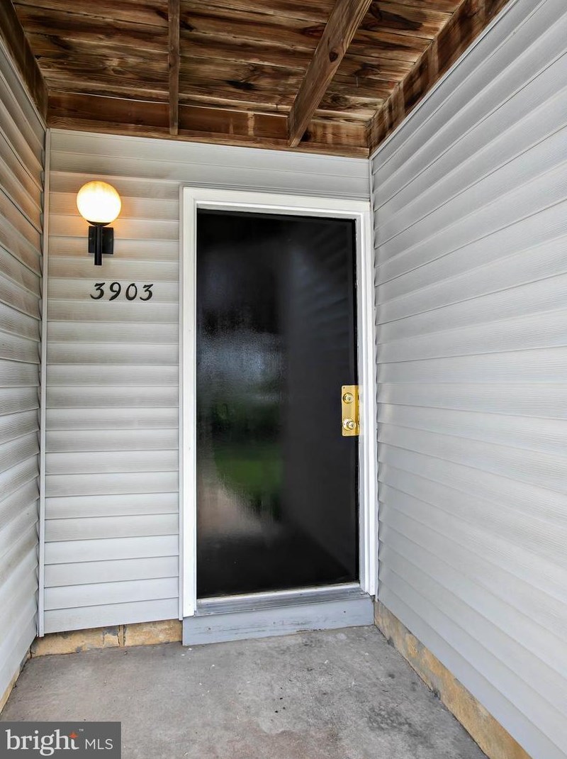 3903 Babe Ct, Franklin Township, NJ 08043