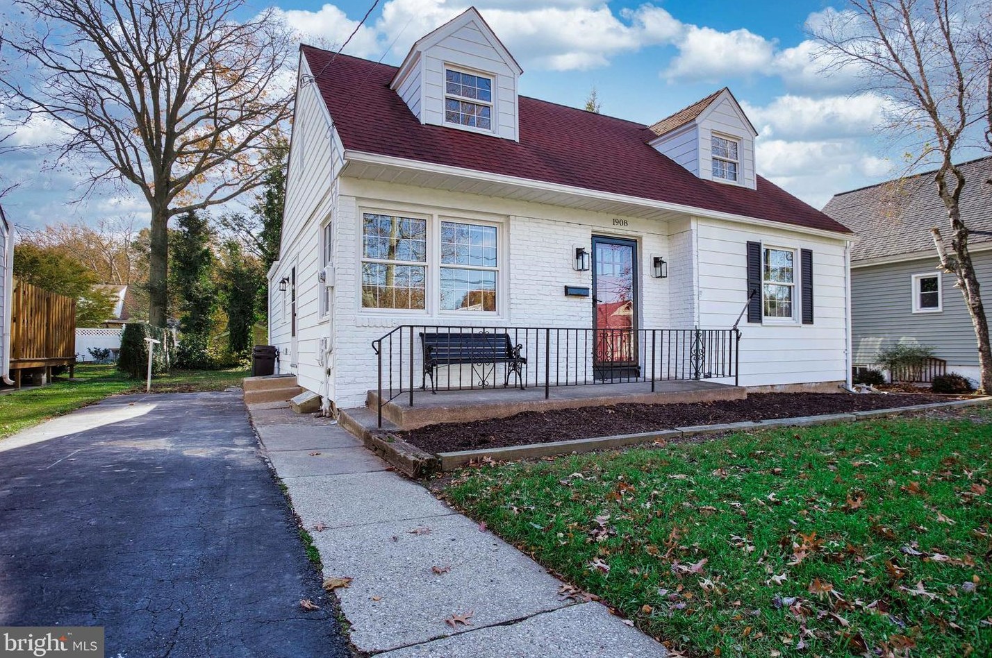 1908 W High Street W, Haddon Heights, NJ 08035