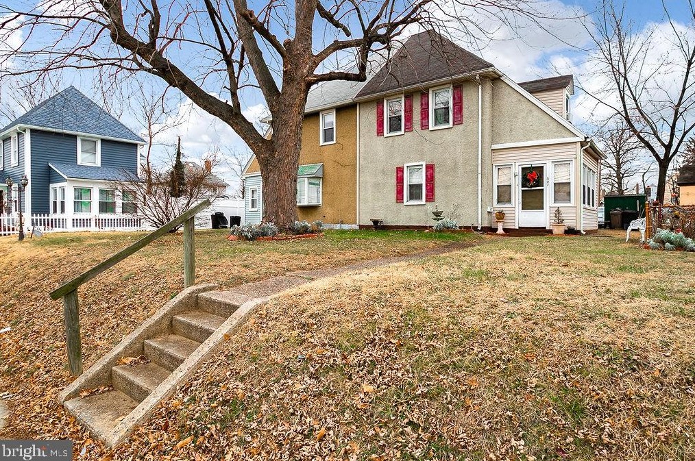 307 Crescent Blvd, Gloucester, NJ 08030
