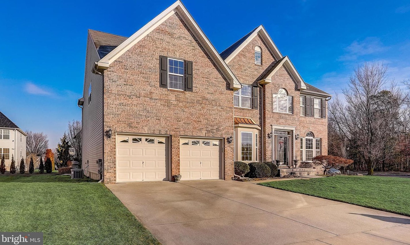 1 Midfield St, Erial, NJ 08081
