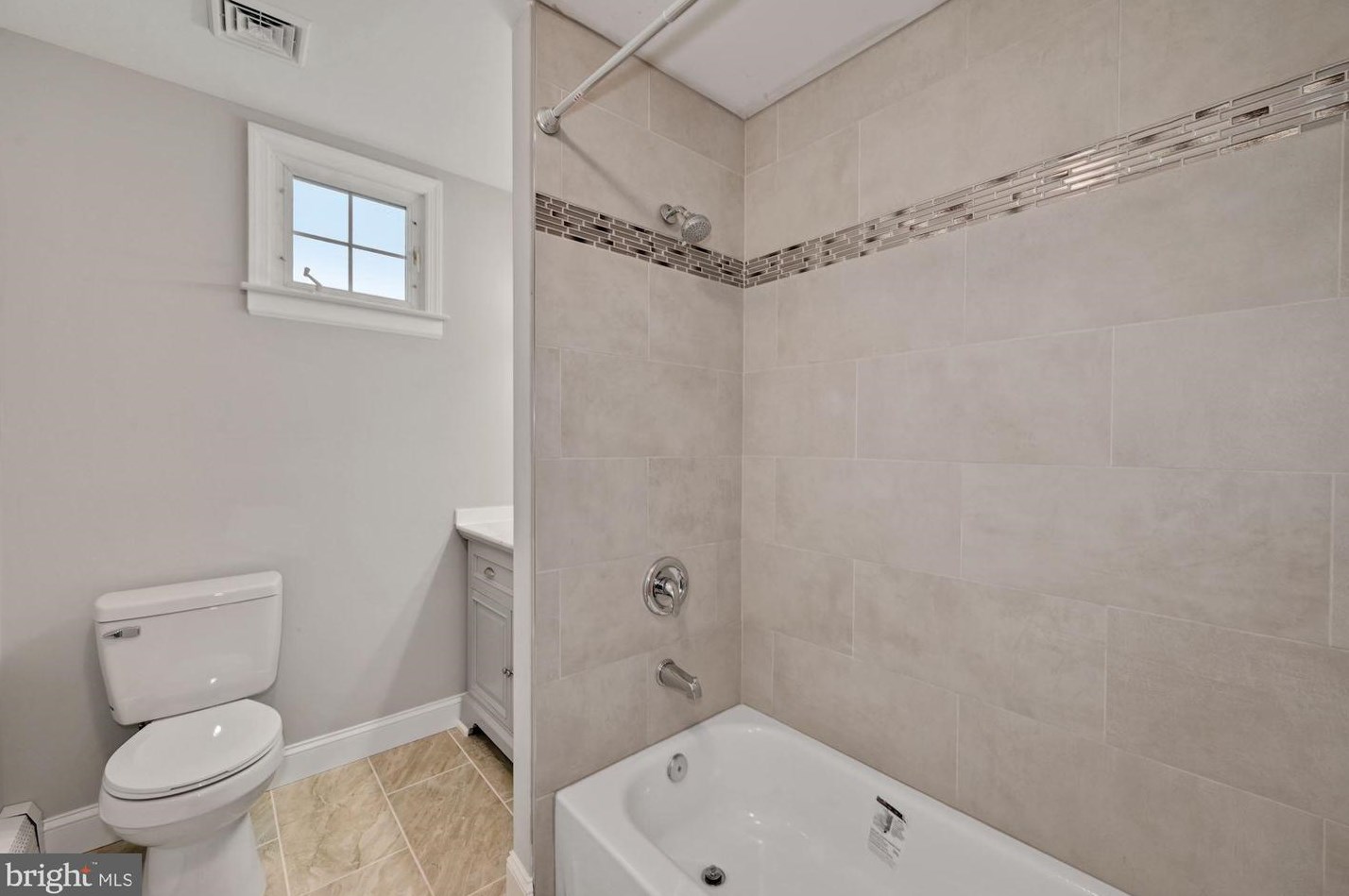 405 Evesham Ave, Magnolia NJ  08049-1726 exterior