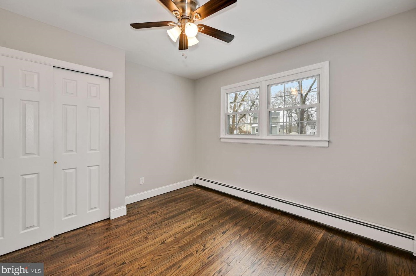 405 Evesham Ave, Magnolia NJ  08049-1726 exterior