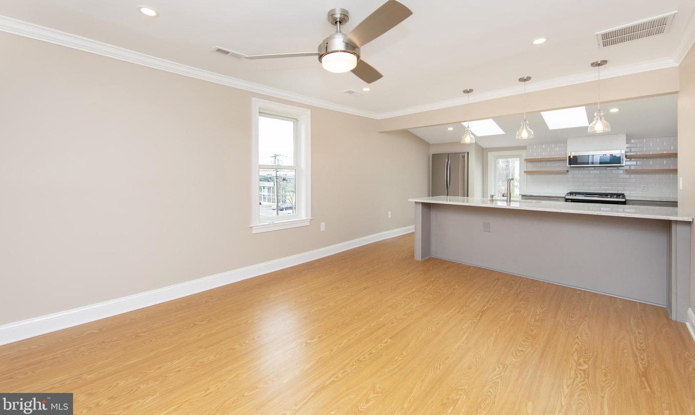 414 White Horse Pike #d, Haddon Heights, NJ 08035