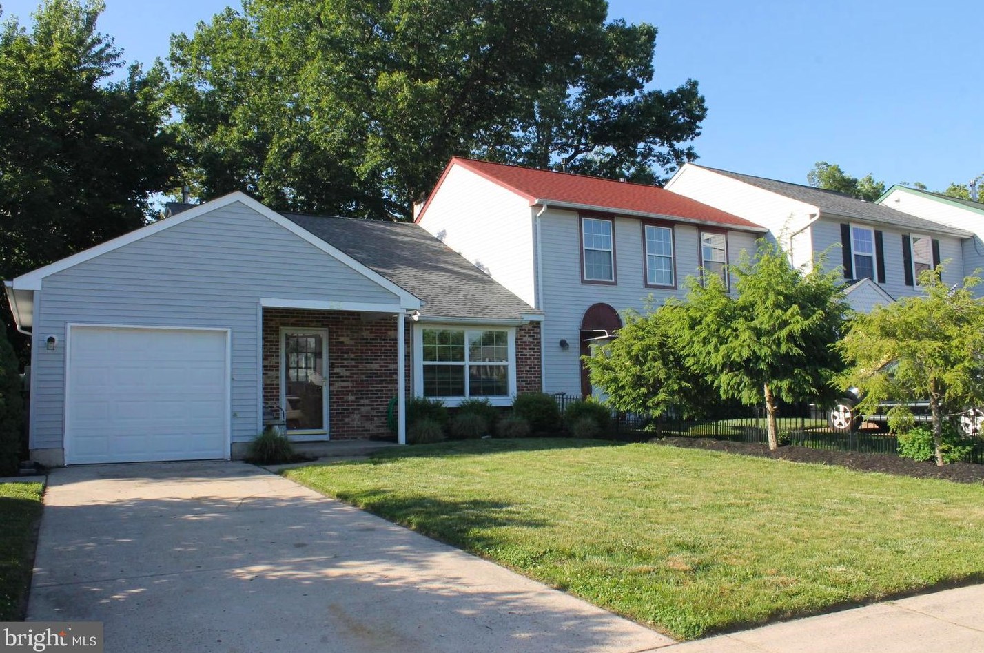 96 Shoreline Dr, Waterford Township, NJ 08004-3014