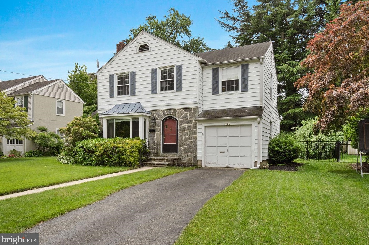 810 W Redman Ave, Tavistock, NJ 08033