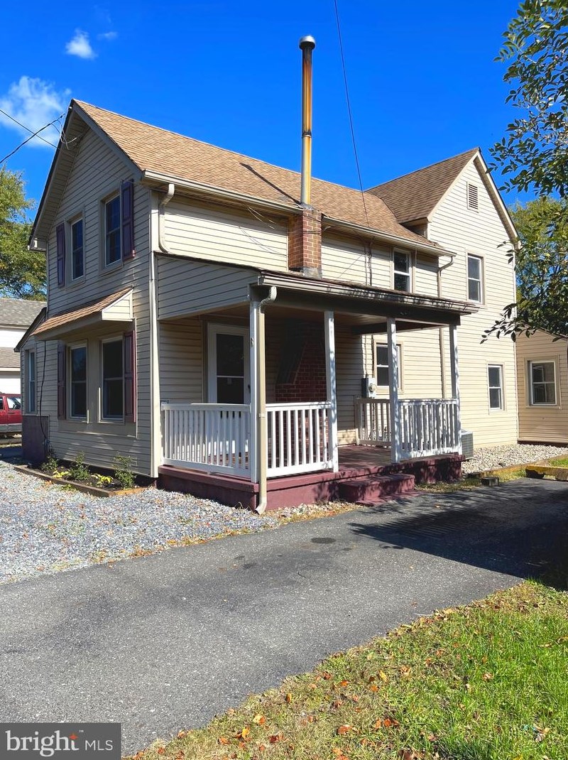 8 W Taunton Rd, Berlin Boro, NJ 08009