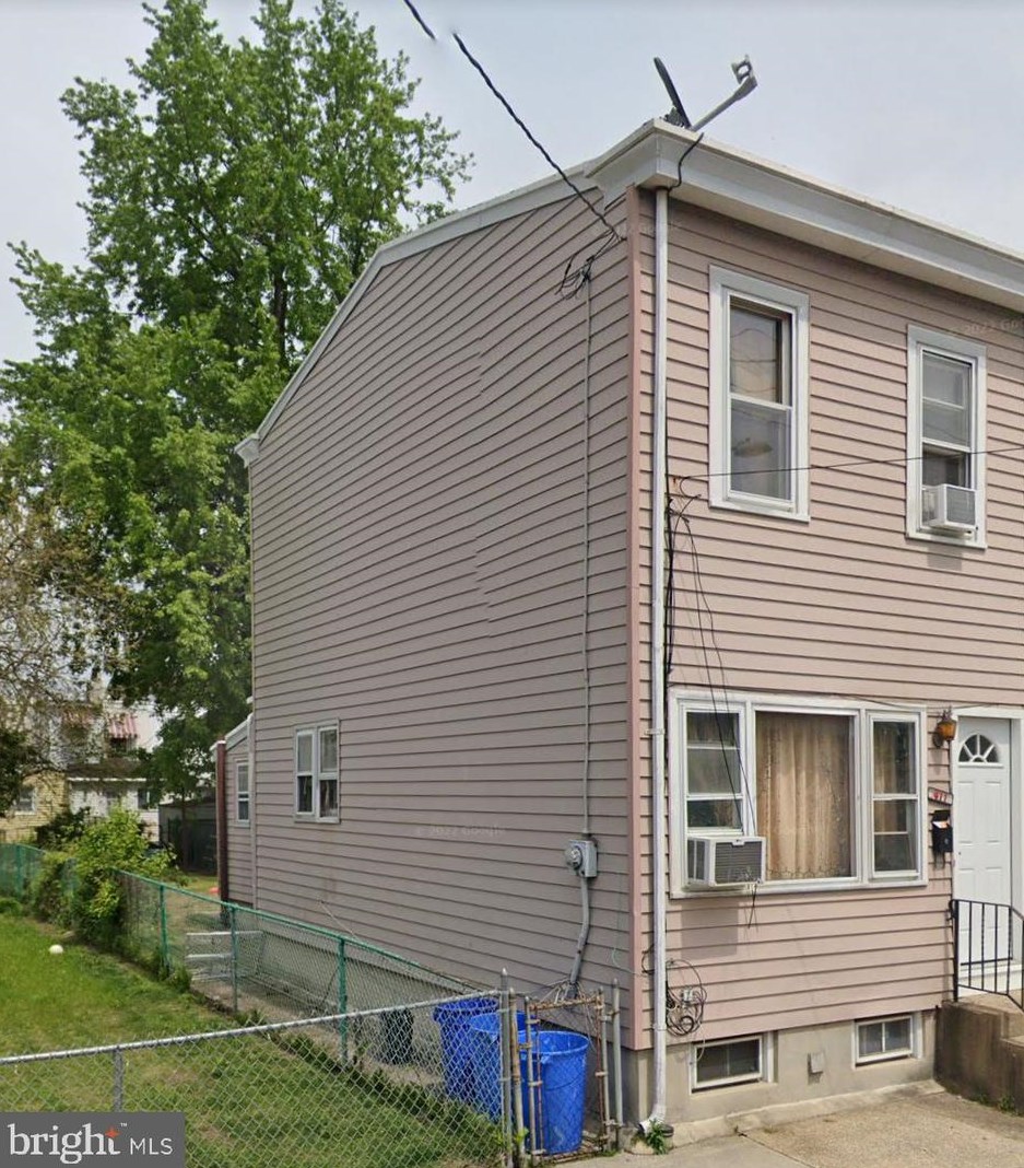 411 Hudson St, Gloucester, NJ 08030