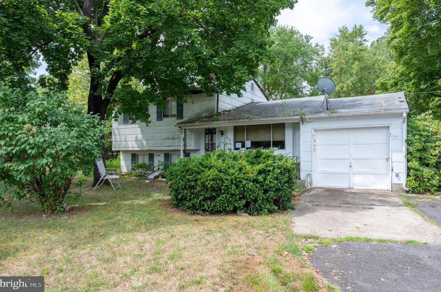 37 S Cedarbrook Rd, Erial, NJ 08081