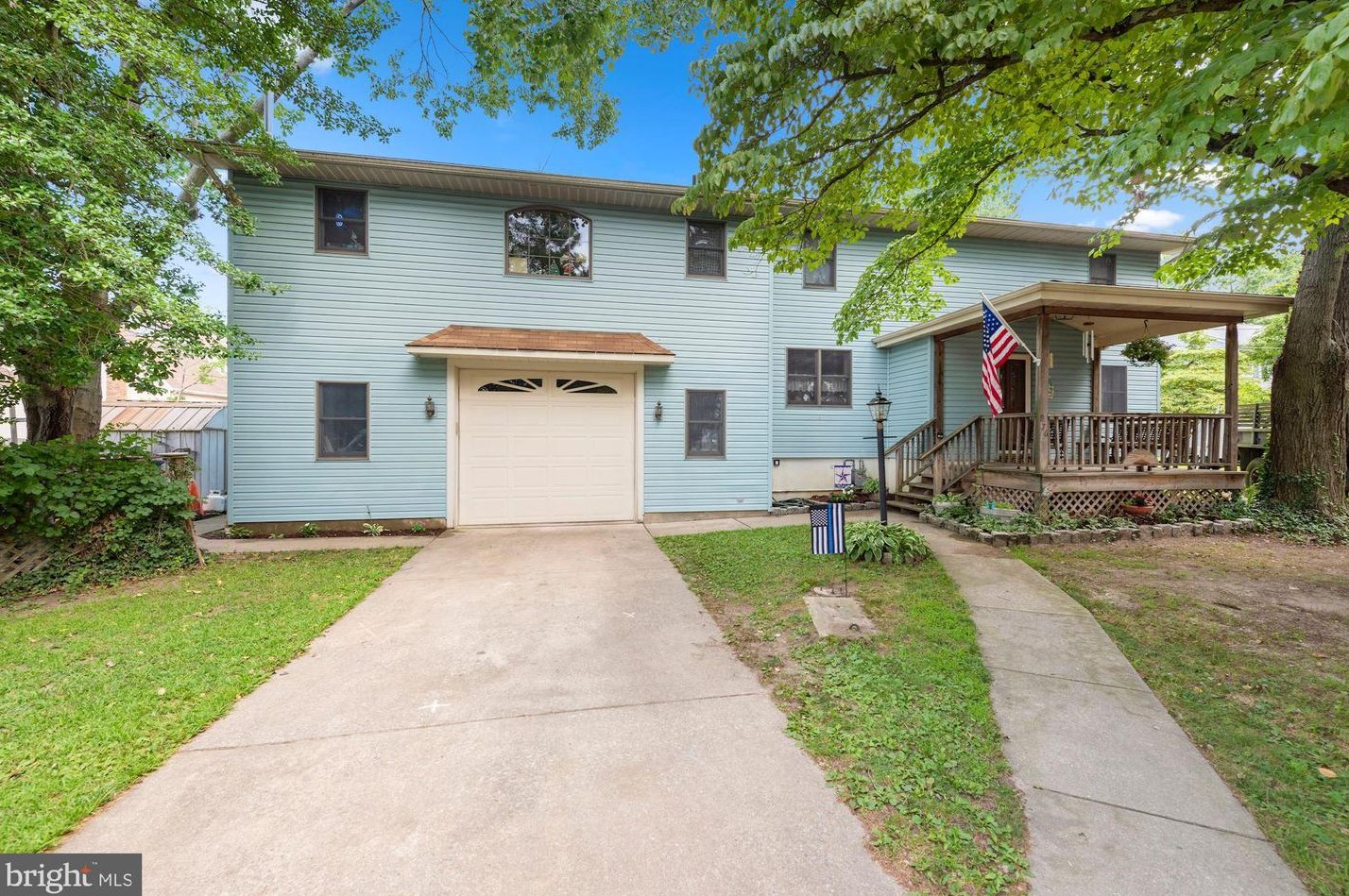 976 Johnson Rd, Erial, NJ 08081-4141