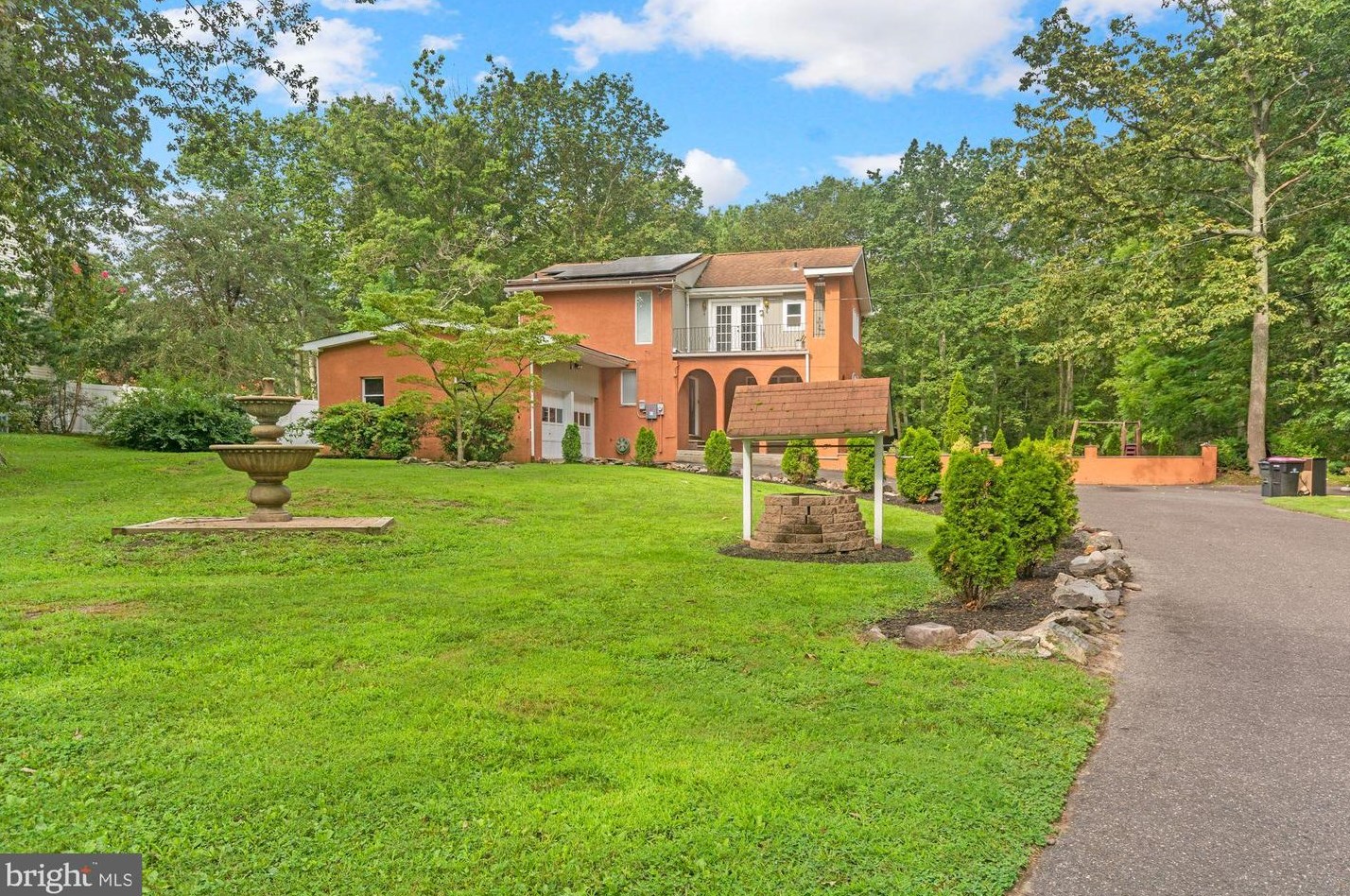 957 Kearsley Rd, Erial, NJ 08081