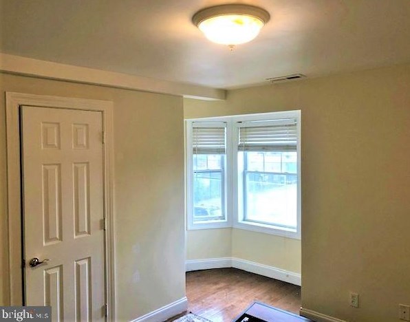 530 N Front St #a, Camden, NJ 08102