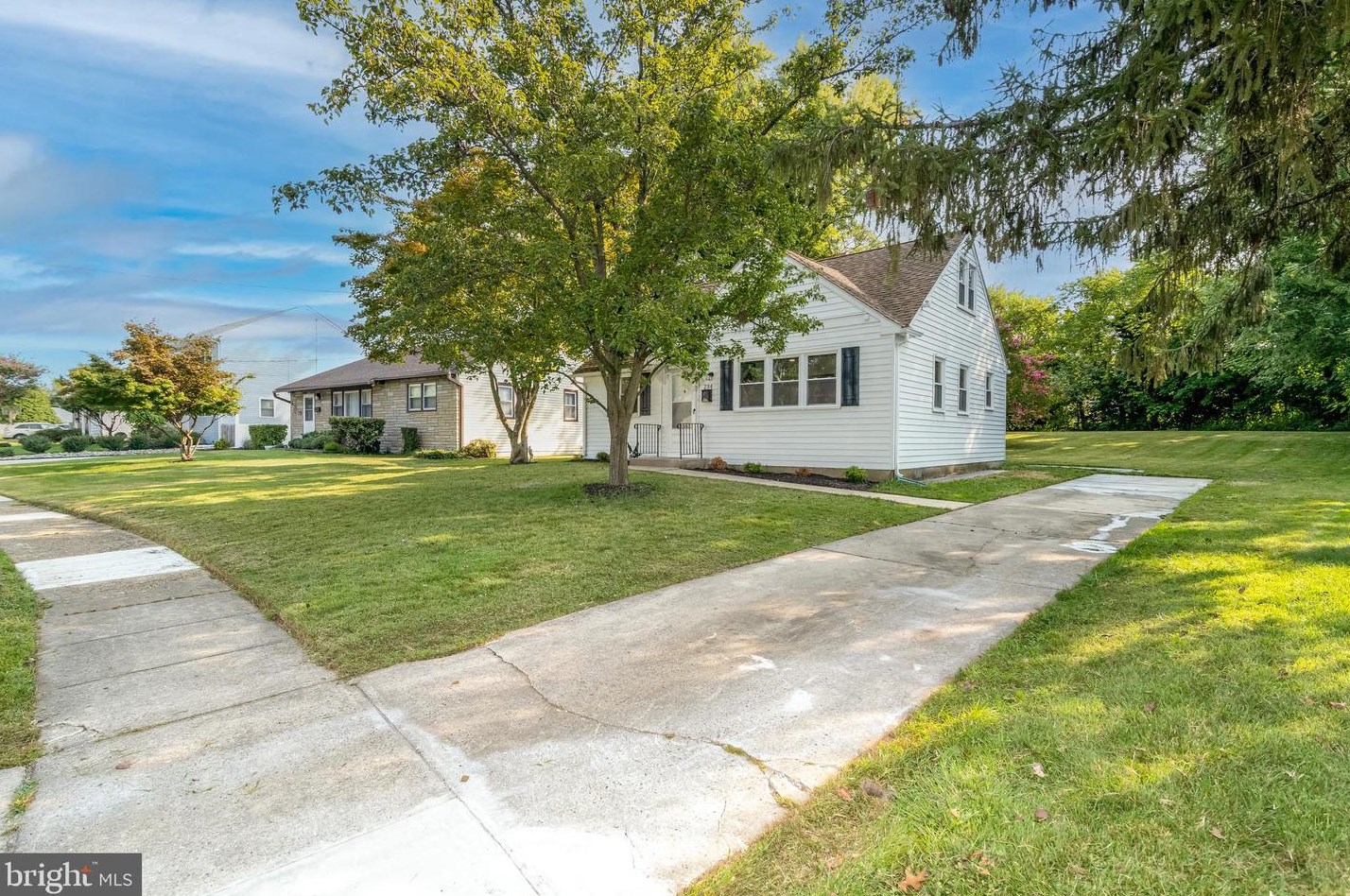 234 Willmont Ave, Barrington, NJ 08007