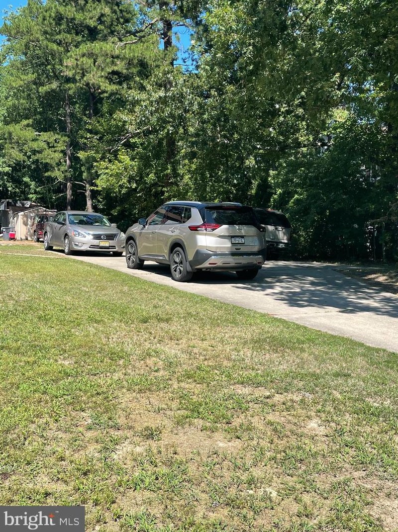 37 Pinehurst Dr, Waterford Township NJ 08004-2200 exterior