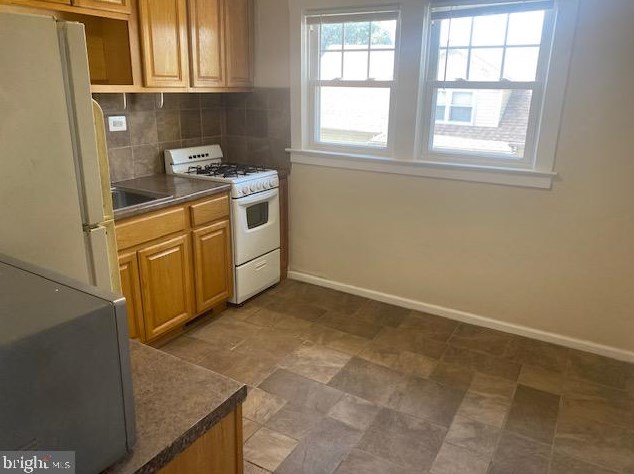 445 E Emerald Ave, Camden, NJ 08108