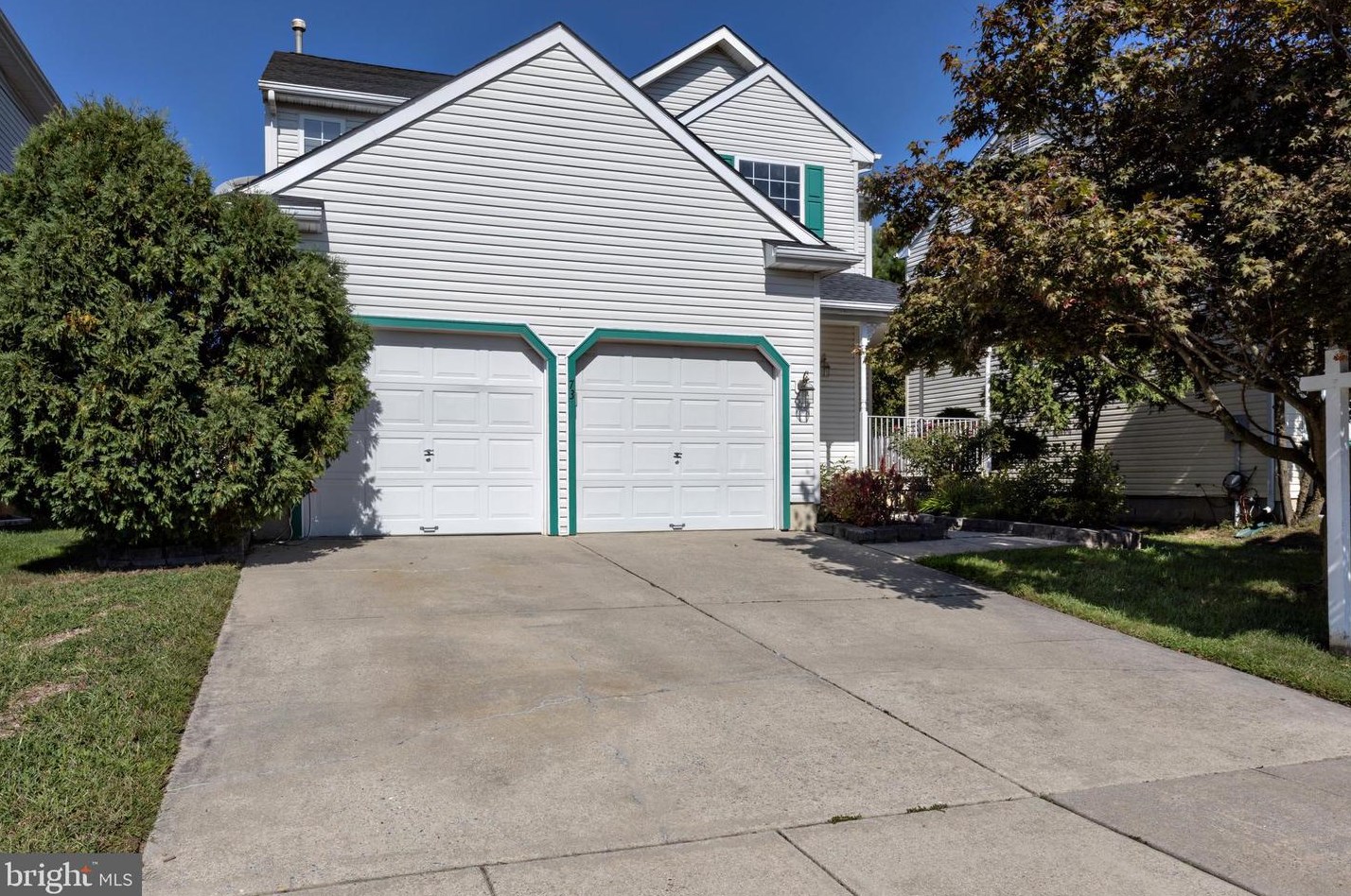 73 Oakton Dr, Waterford Township, NJ 08004-2485